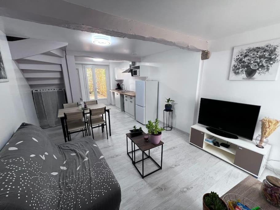 Nérac Charmante Maison Renovee מראה חיצוני תמונה