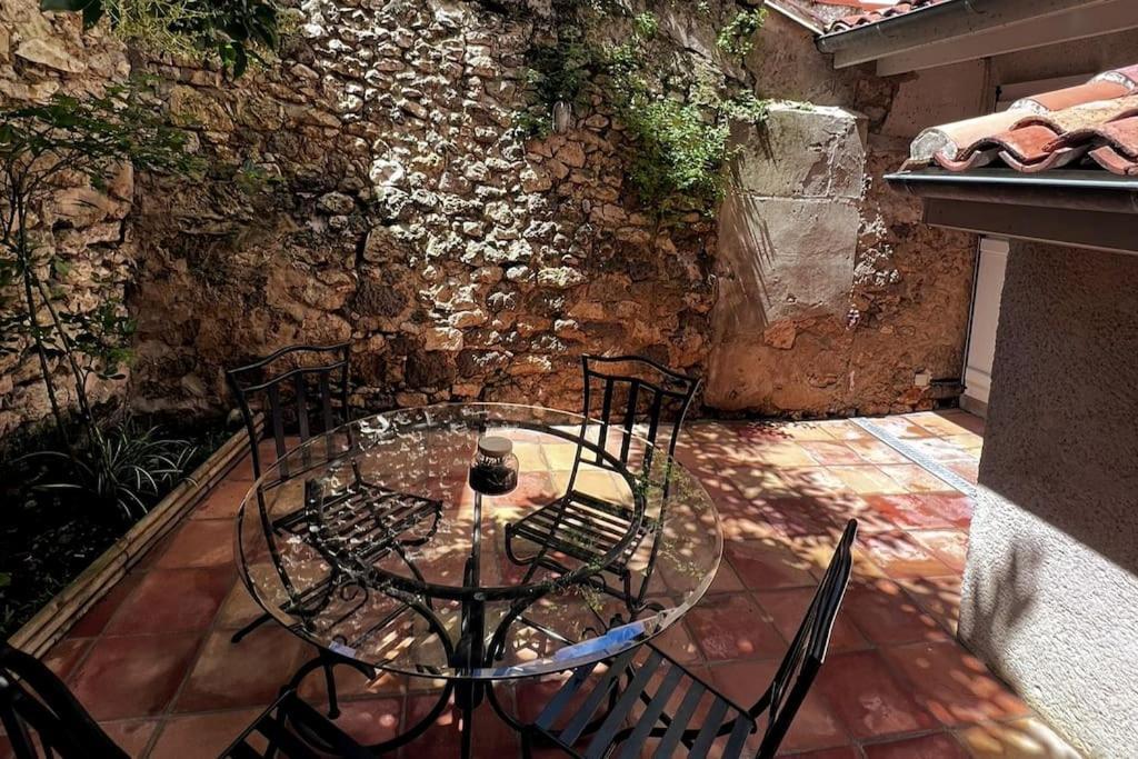 Nérac Charmante Maison Renovee מראה חיצוני תמונה